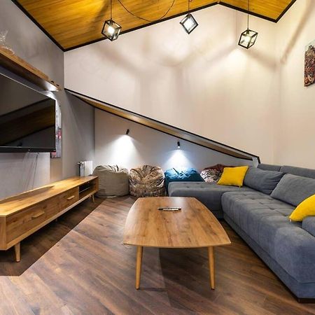 3Br Apt W Huge Terrace & Magnificent Views Tiflis Exterior foto